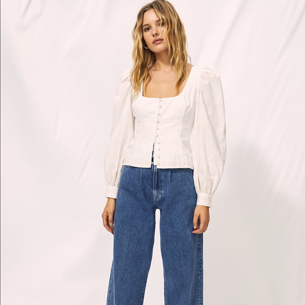 NWT Aritzia Wilfred Palo Santo Embroidered Blouse